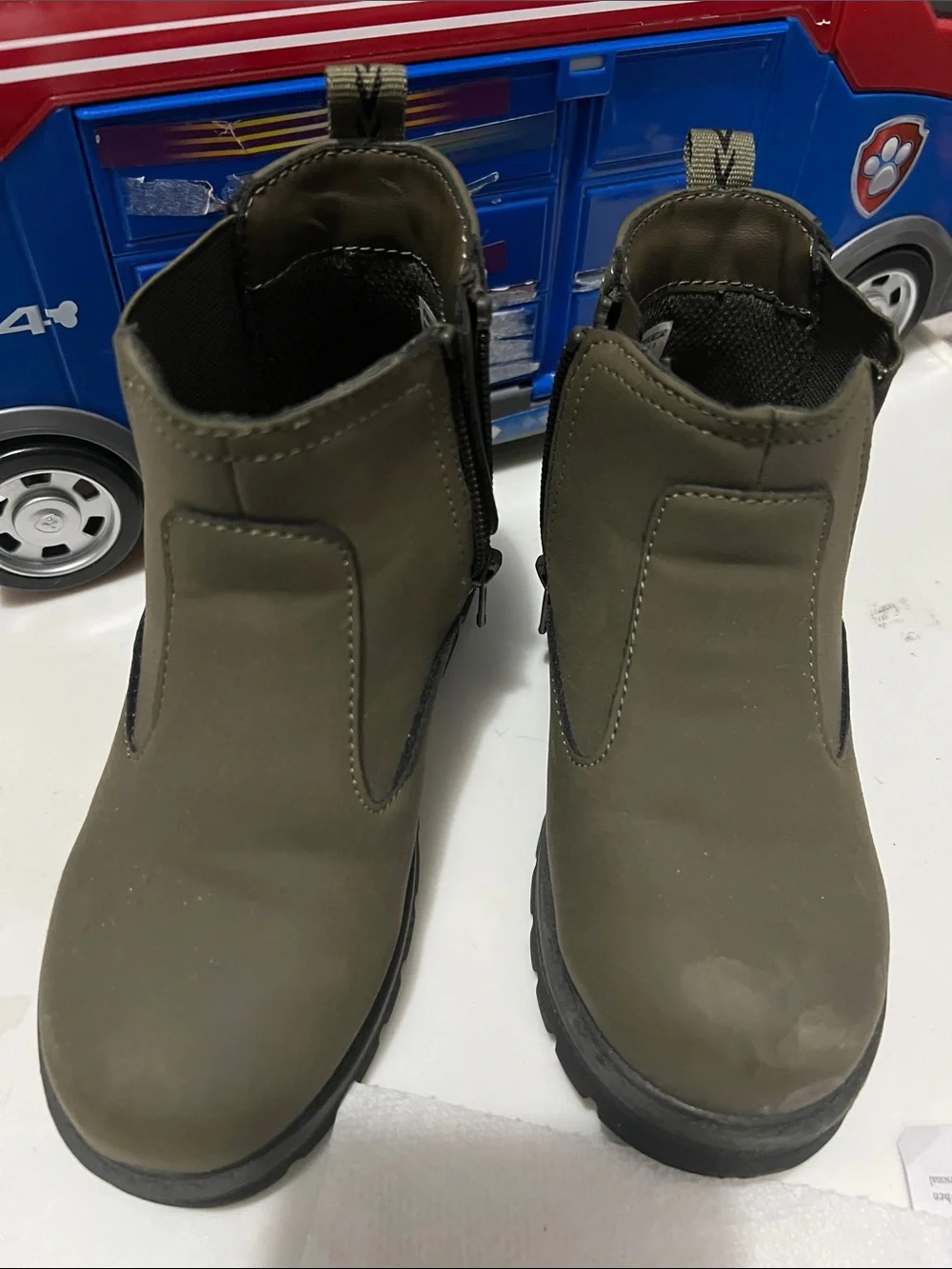 Kids Olive Green Slip-On Ankle Boots